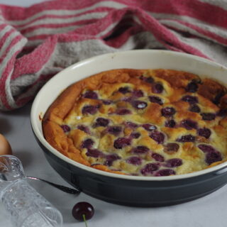 Clafoutis met kersen en pastis