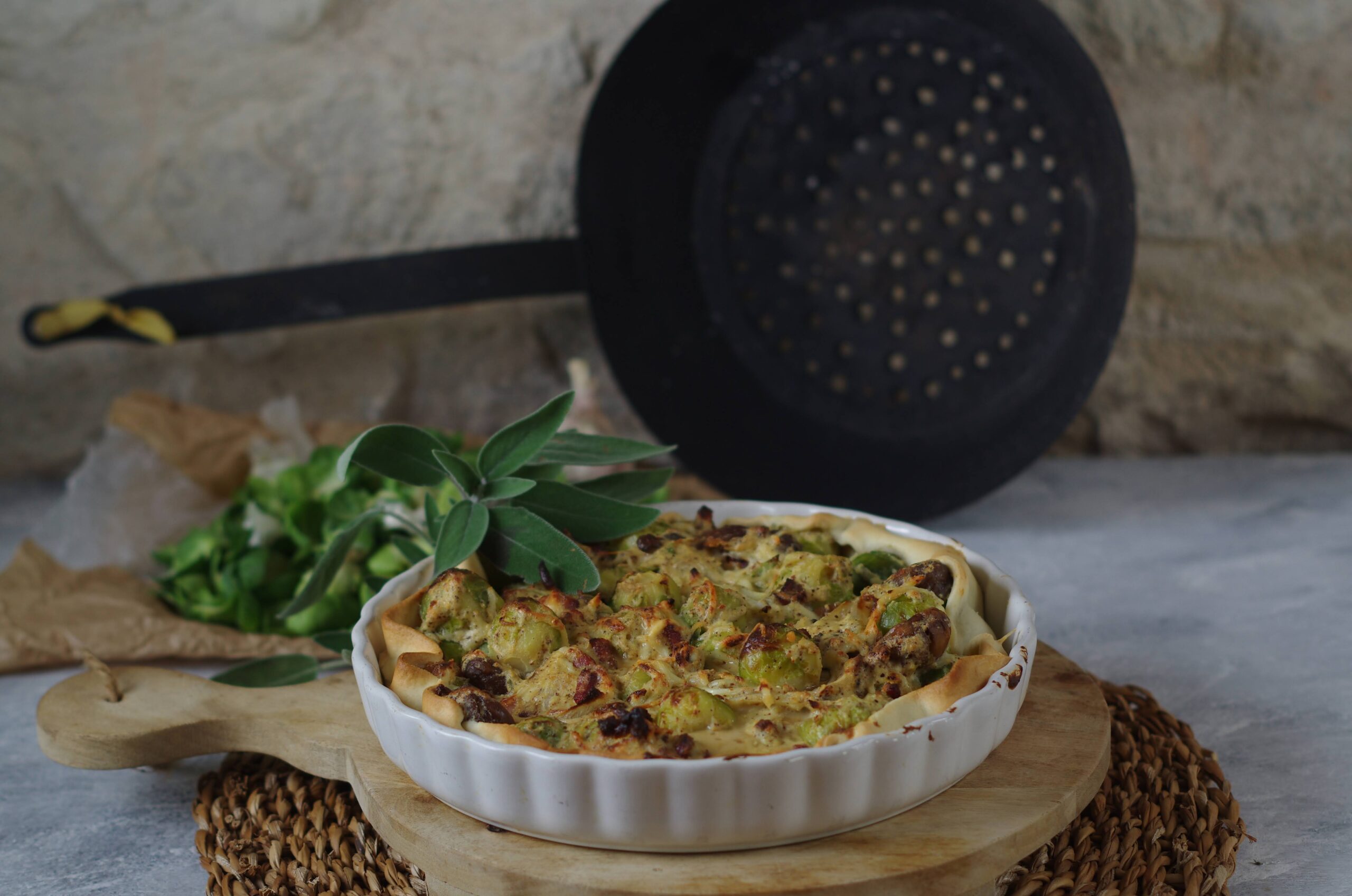 Quiche met spruitjes en kastanjes