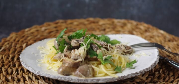 Spaghetti met kokos champignons roomsaus